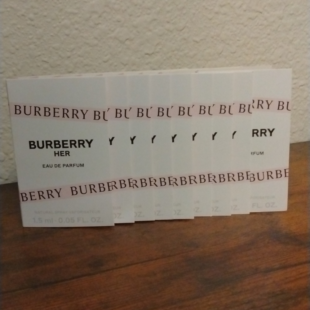 Burberry Her Eau de parfum 1.5 ml sample lot of 9